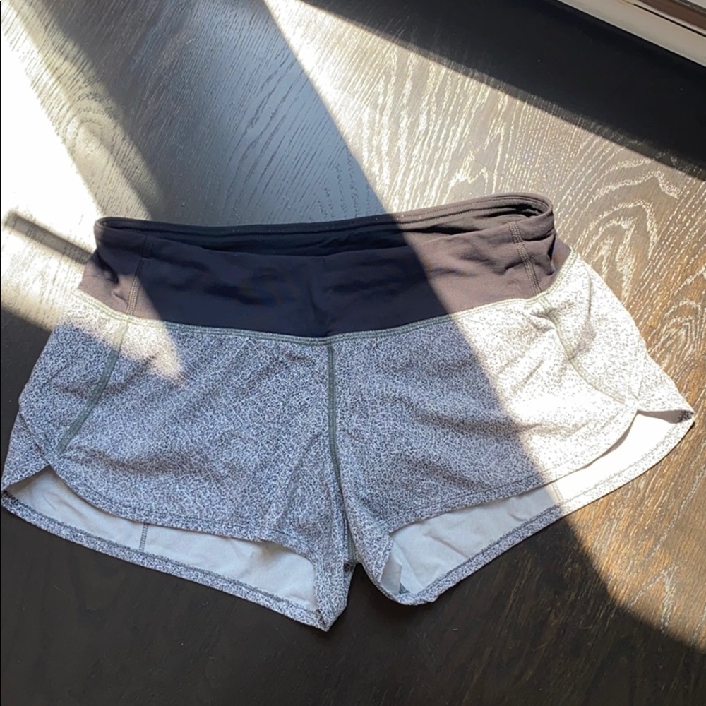 2.5 inch speed up lululemon shorts